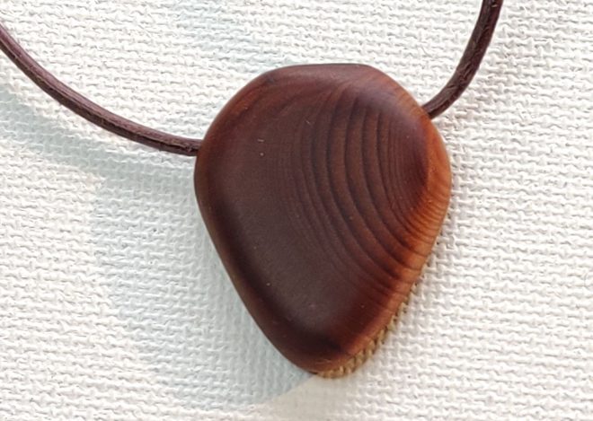 Eiben-Amulett schlicht 1 – Bild 4