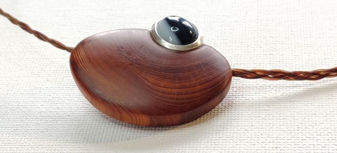 Eiben-Amulett mit Schneeflockenobsidian – Bild 4