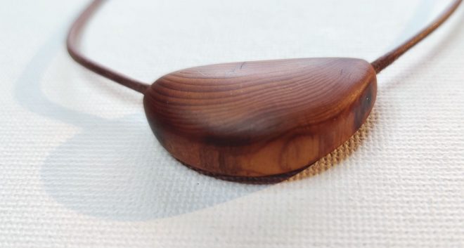 Eiben-Amulett schlicht 10 – Bild 2