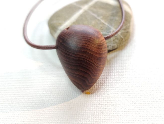Eiben-Amulett schlicht 5 – Bild 3