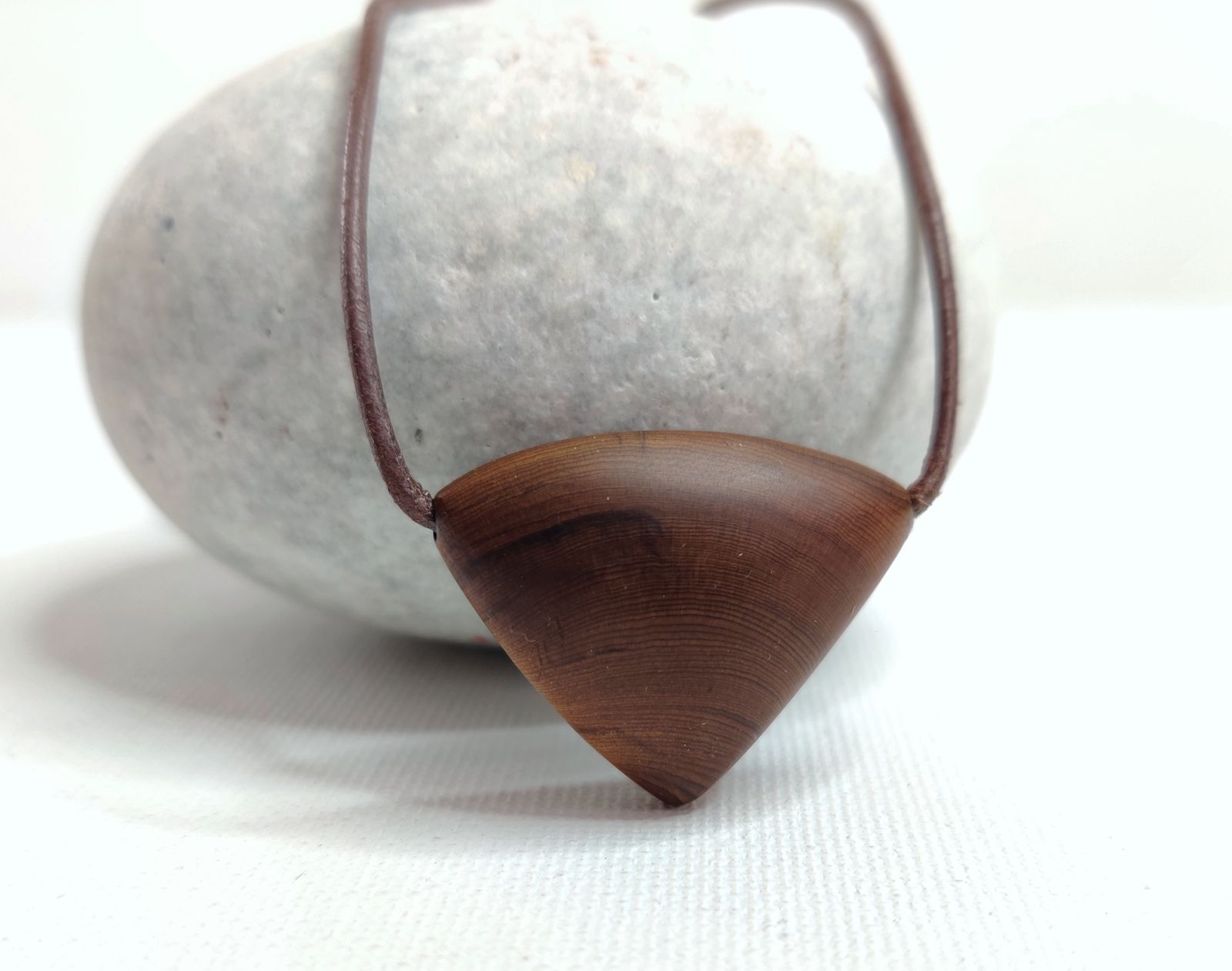 Eiben-Amulett schlicht 11 – Bild 3